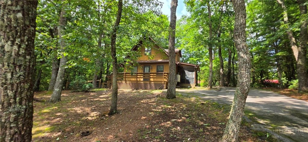 Photo of 139 Little Creek Lane, Glade Valley, NC 28627 (MLS # 263290)