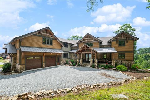 Homes For Sale - 6 Valley Watch Court<br/> Banner Elk, NC 28604