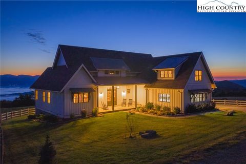 Photo of 217 Sunrise Vista Lane, Banner Elk, NC 28604 (MLS # 260133)