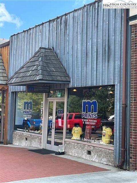 Photo of 713 W King Street, Boone, NC 28607 (MLS # 244864)