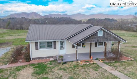 Photo of 2742 Hwy 268 Highway, Lenoir, NC 28645 (MLS # 260367)