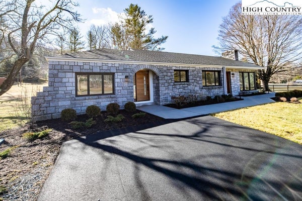 115 BALSAM RD, BANNER ELK, NC 28604 - Image df9f4b3cf98a8126eaf044b5c21b89db/728726302