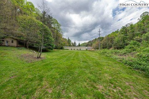 Photo of 2137 NC Highway 105, Boone, NC 28607 (MLS # 255113)