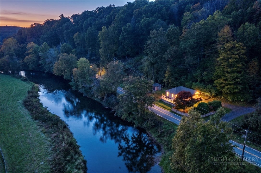 105 Norris Trail