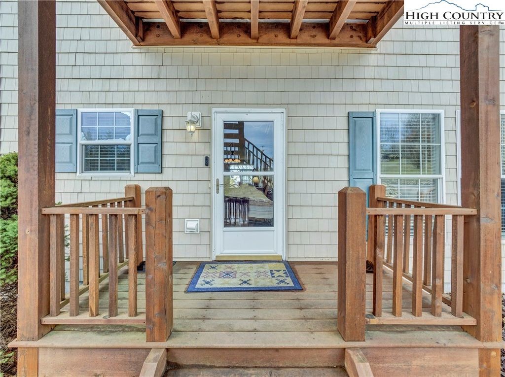 listing image 0
