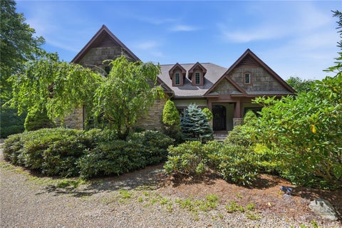 Photo of 1226 Grouse Moor Drive, Sugar Mountain, NC 28604 (MLS # 260187)