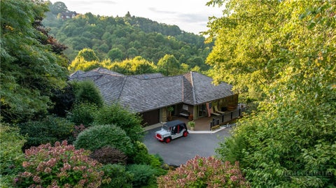 Photo of 131 Meadowlark Lane Ln, Banner Elk, NC 28604 (MLS # 264287)