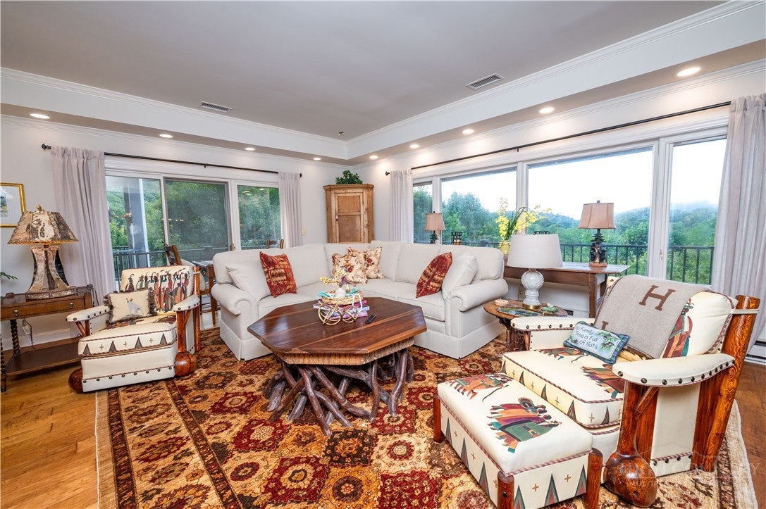 131 Meadowlark Lane