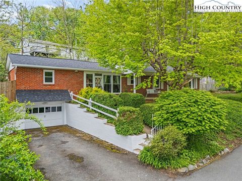 Photo of 167 Perry Street, Boone, NC 28607 (MLS # 255079)