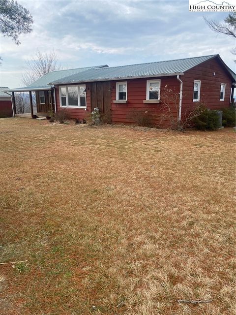 Photo of 1345 Wagoner Ridge Road, Ennice, NC 28623 (MLS # 260252)