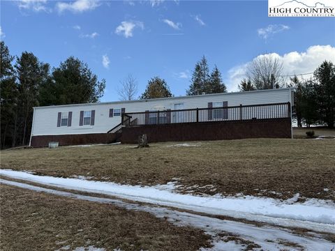 Photo of 133 Bittersweet Way, West Jefferson, NC 28694 (MLS # 260052)