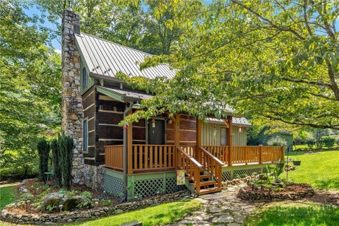 Photo of 155 Chestnut Creek Road, West Jefferson, NC 28694 (MLS # 264115)