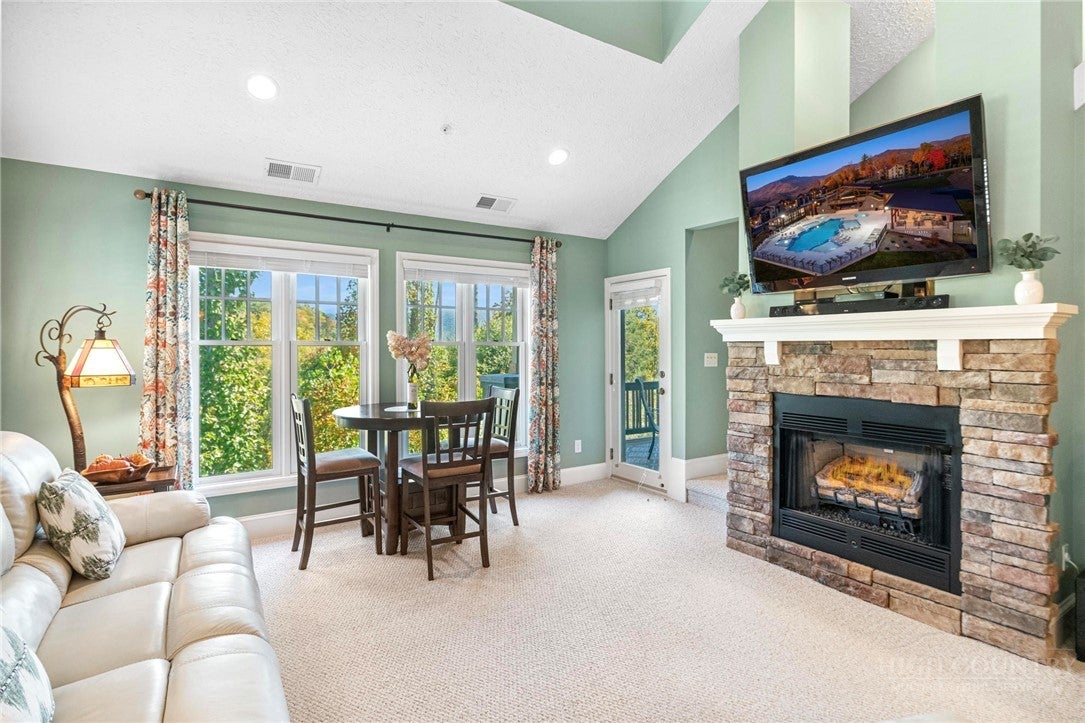 446 Peaceful Haven Drive 831