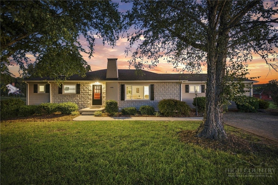4816 16th Street Drive NE