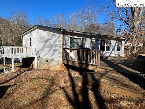 Photo of 306 Betsy Drive, Todd, NC 28684 (MLS # 247155)