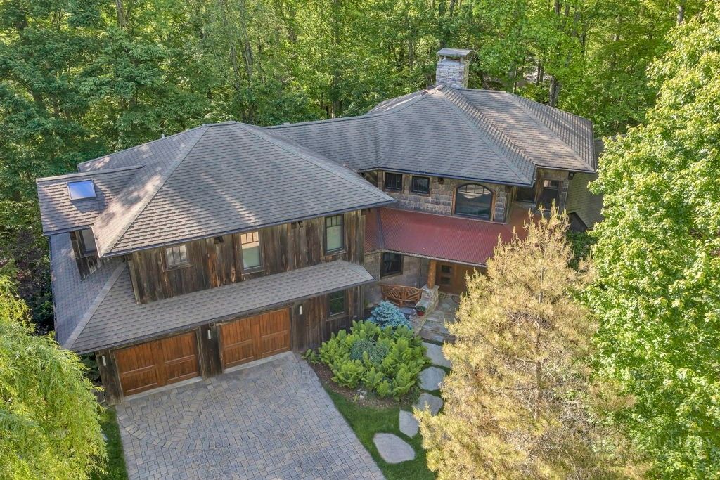Photo of 355 Oakley Green, Boone, NC 28607 (MLS # 261959)