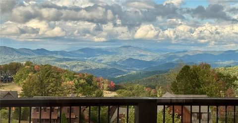 Photo of 39 Cabernet Court, Banner Elk, NC 28604 (MLS # 261699)