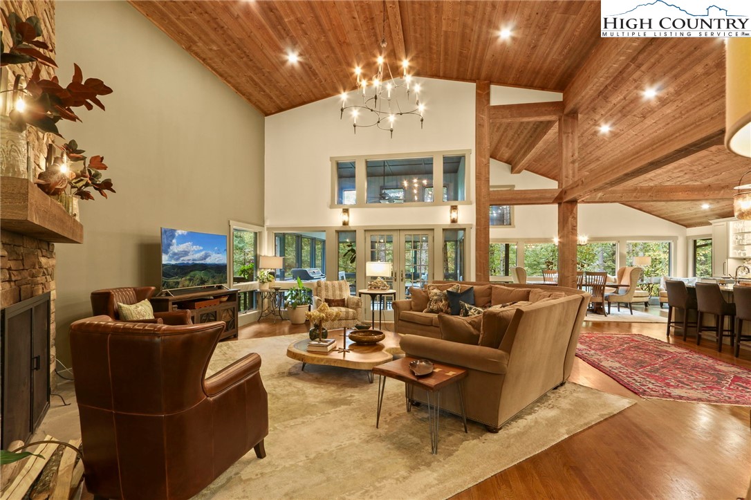 Vilas, North Carolina 28692, United States, 3 Bedrooms Bedrooms, ,4 BathroomsBathrooms,Residential,Active,228551