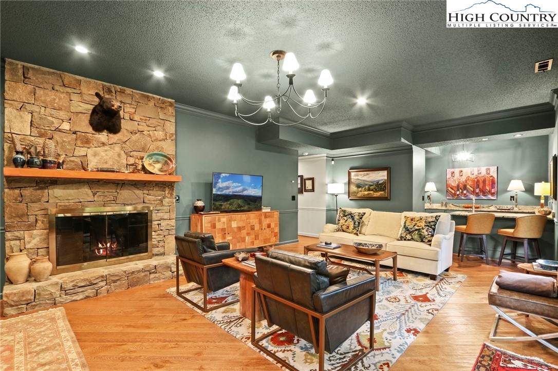 Vilas, North Carolina 28692, United States, 3 Bedrooms Bedrooms, ,4 BathroomsBathrooms,Residential,Active,228551