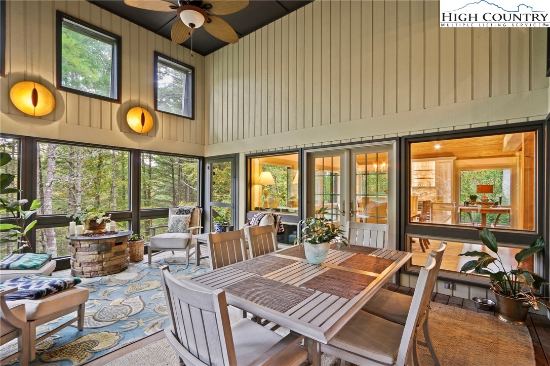 Vilas, North Carolina 28692, United States, 3 Bedrooms Bedrooms, ,4 BathroomsBathrooms,Residential,Active,228551