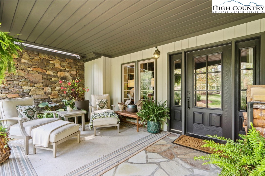 Vilas, North Carolina 28692, United States, 3 Bedrooms Bedrooms, ,4 BathroomsBathrooms,Residential,Active,228551