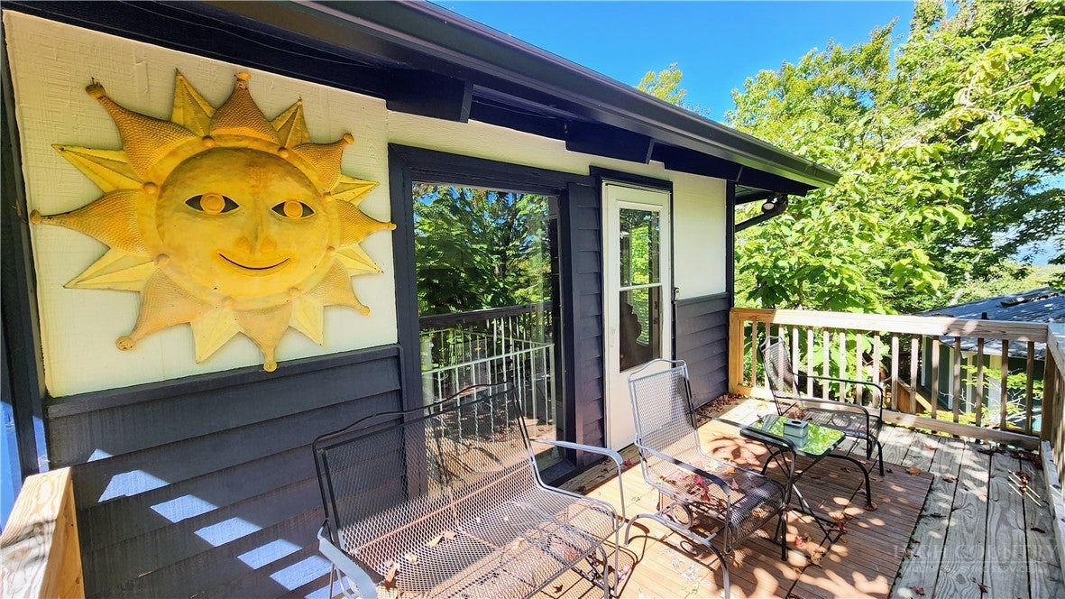202 Birchwood Lane