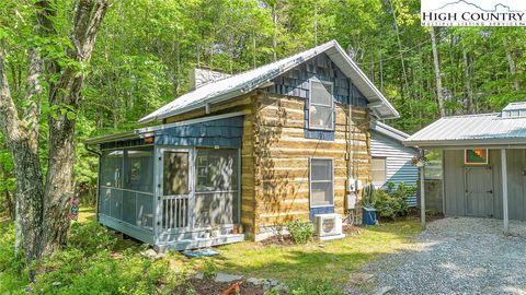 Photo of 9 Rocky Mountain Road, Sparta, NC 28675 (MLS # 255946) Photo of 9 Rocky Mountain Road, Sparta, NC 28675 (MLS # 255946)