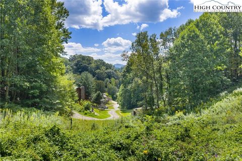 Photo of Lot 9 Yasmine Lane, Vilas, NC 28692 (MLS # 257876)