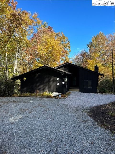 A home in Newland