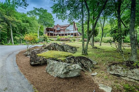 Photo of 331 Branch Water Run, Linville, NC 28646 (MLS # 261091)