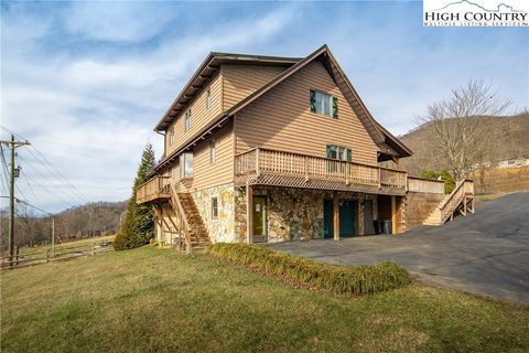 Photo of 3289 421 N Highway, Boone, NC 28607 (MLS # 259394)