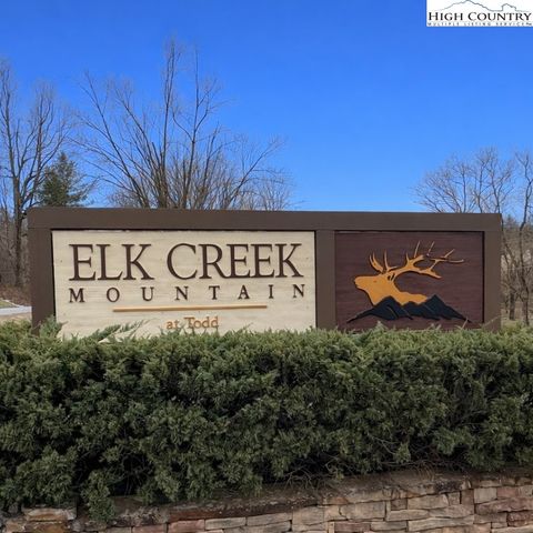 Photo of Lot 28 Elk Creek Mountain Parkway, Todd, NC 28684 (MLS # 259211)