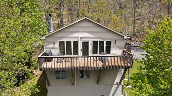 111 ASTER TRL, BEECH MOUNTAIN, NC 28604 - Image ec29cae165cd3680eef2f05a3836762f/3058604852