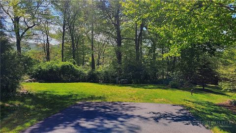 Photo of Lot 8 Pasture Lane, Banner Elk, NC 28604 (MLS # 261831)