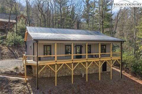 Photo of 162 Shady Oak Lane, Fleetwood, NC 28694 (MLS # 260160)