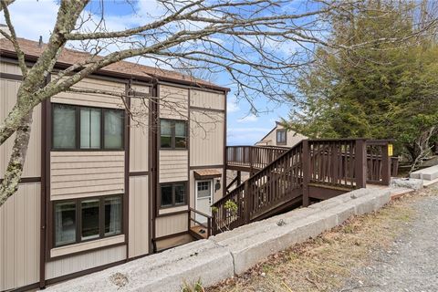 Photo of 220 Northridge Road #7, Beech Mountain, NC 28604 (MLS # 260706)