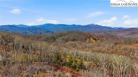 Photo of Lot 16 High Forest Drive, Newland, NC 28657 (MLS # 260342)