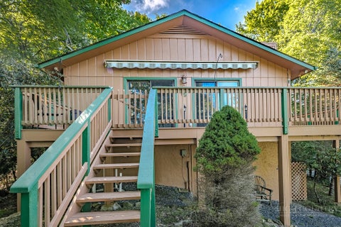 Photo of 114 Mill Pond Lane LN, Beech Mountain, NC 28604 (MLS # 263961)