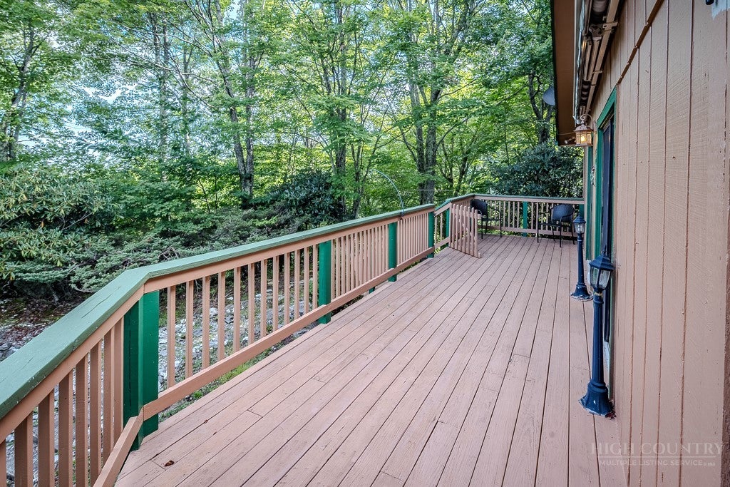 114 Mill Pond Lane