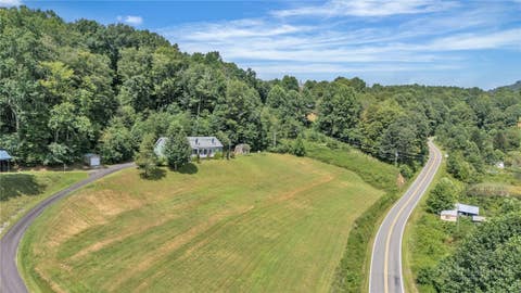 Photo of 3786 Peak Road, Creston, NC 28615 (MLS # 263389)