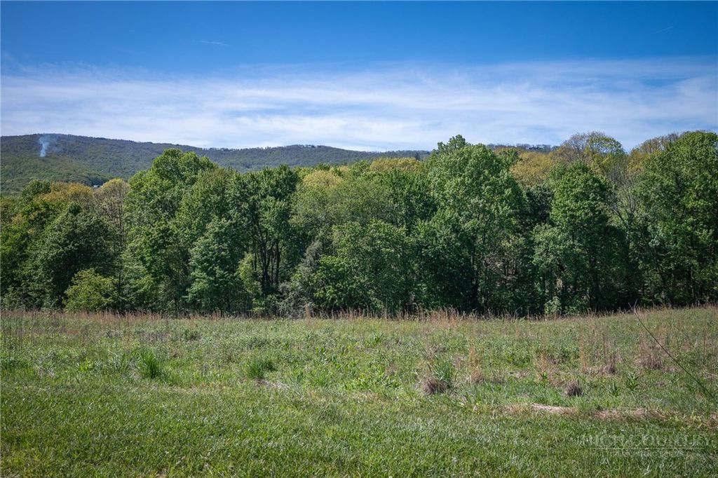 Photo of Lot 108 Eagle Park Drive, Banner Elk, NC 28604 (MLS # 261585)