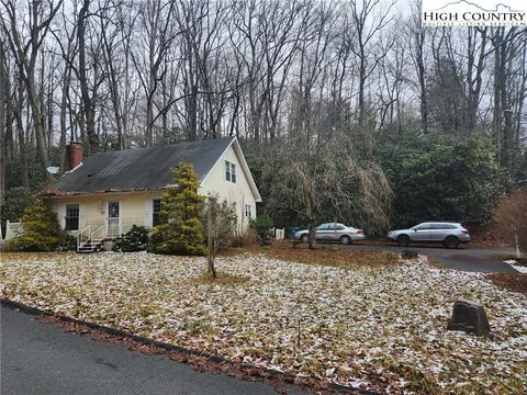 Photo of 741 Dogwood Road, Boone, NC 28607 (MLS # 247743)