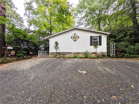 Photo of 118 Laurelwood Court, Boone, NC 28607 (MLS # 263719)
