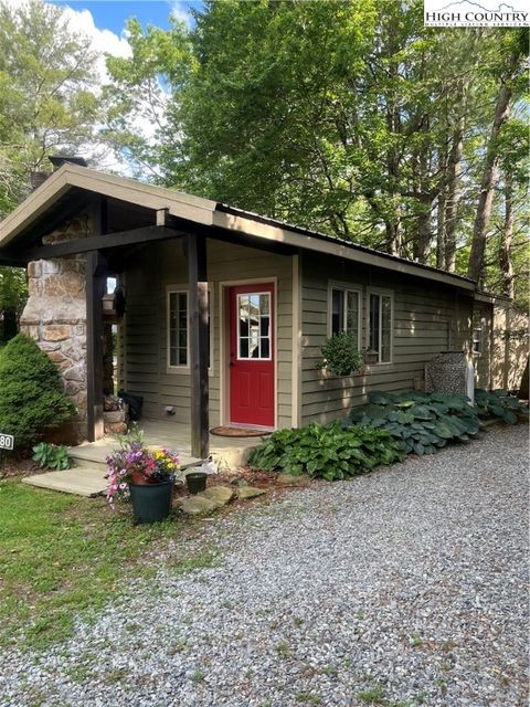 Photo of 80 Pine Valley Road, Newland, NC 28657 (MLS # 257098)