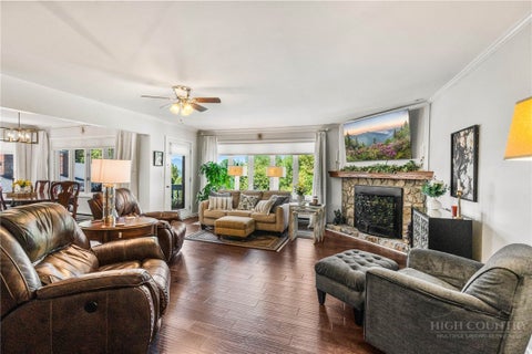 Photo of 125 Pinnacle Avenue #32, Blowing Rock, NC 28605 (MLS # 264593)