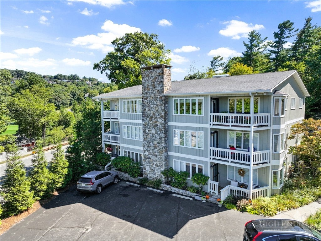 125 Pinnacle Avenue 32