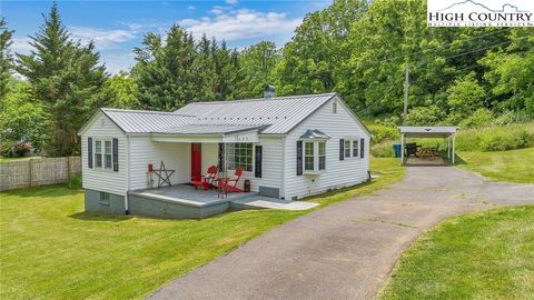 Photo of 609 W Main Street, Jefferson, NC 28640 (MLS # 256272)