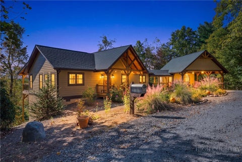 Photo of 5381 Dogwood Way, Lenoir, NC 28645 (MLS # 264869)