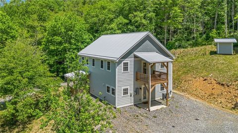 Photo of 3765 Three Top Road, Todd, NC 28684 (MLS # 262054)