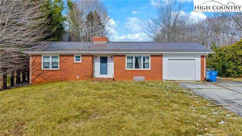 Photo of 316 W Main Street, Jefferson, NC 28640 (MLS # 259776)